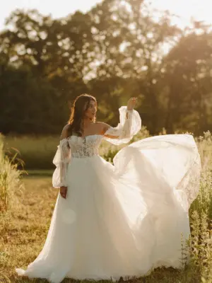 Whimsical Boho Wedding Dress with Detachable Tulle Sleeves