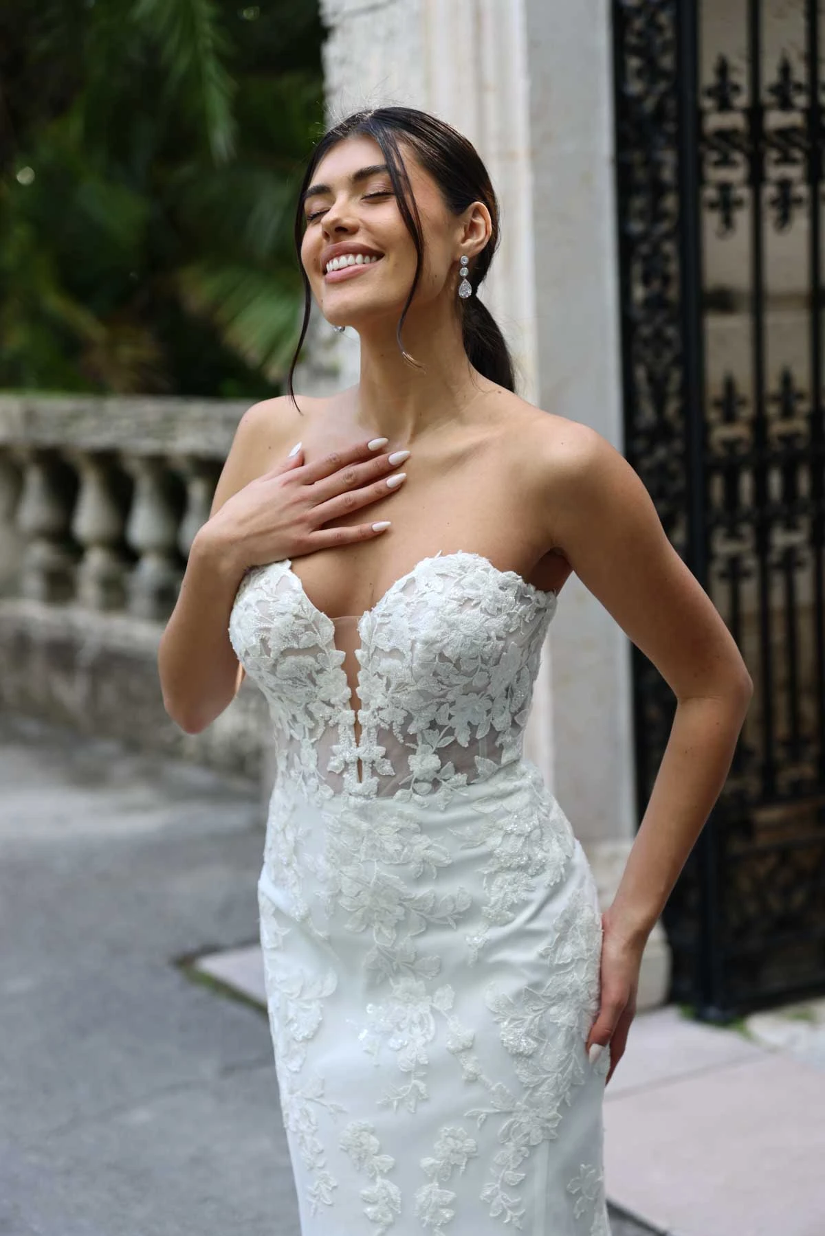 Sparkling Floral Lace Fit-and-Flare Wedding Dress with Plunging Sweetheart Neckline - Image 2