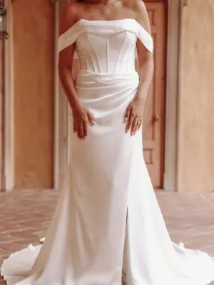 Glamorous Off-the-Shoulder Fit-and-Flare Wedding Dress with Optional Leg Slit