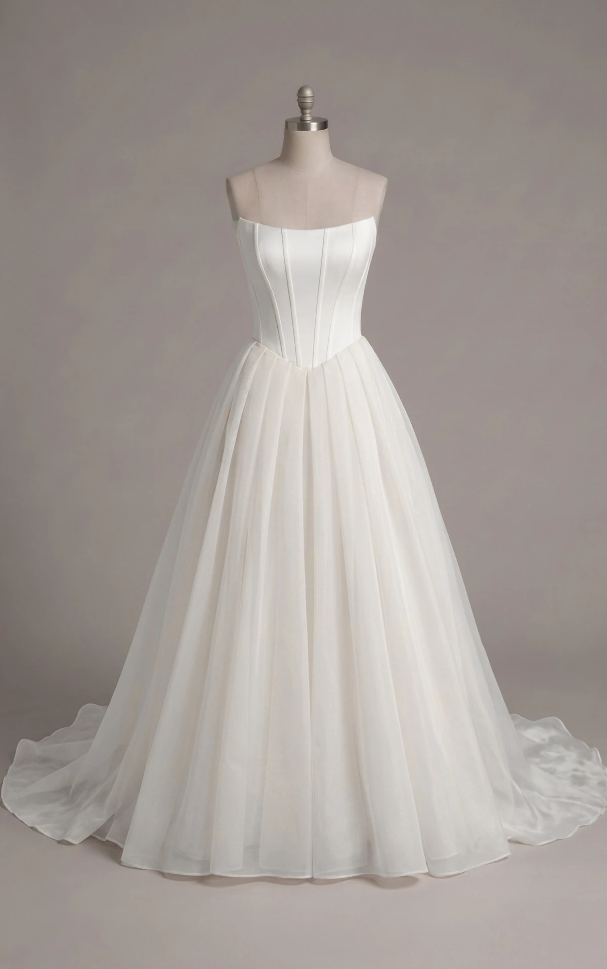 Romantic Princess Strapless Ballgown Wedding Dress With Pockets