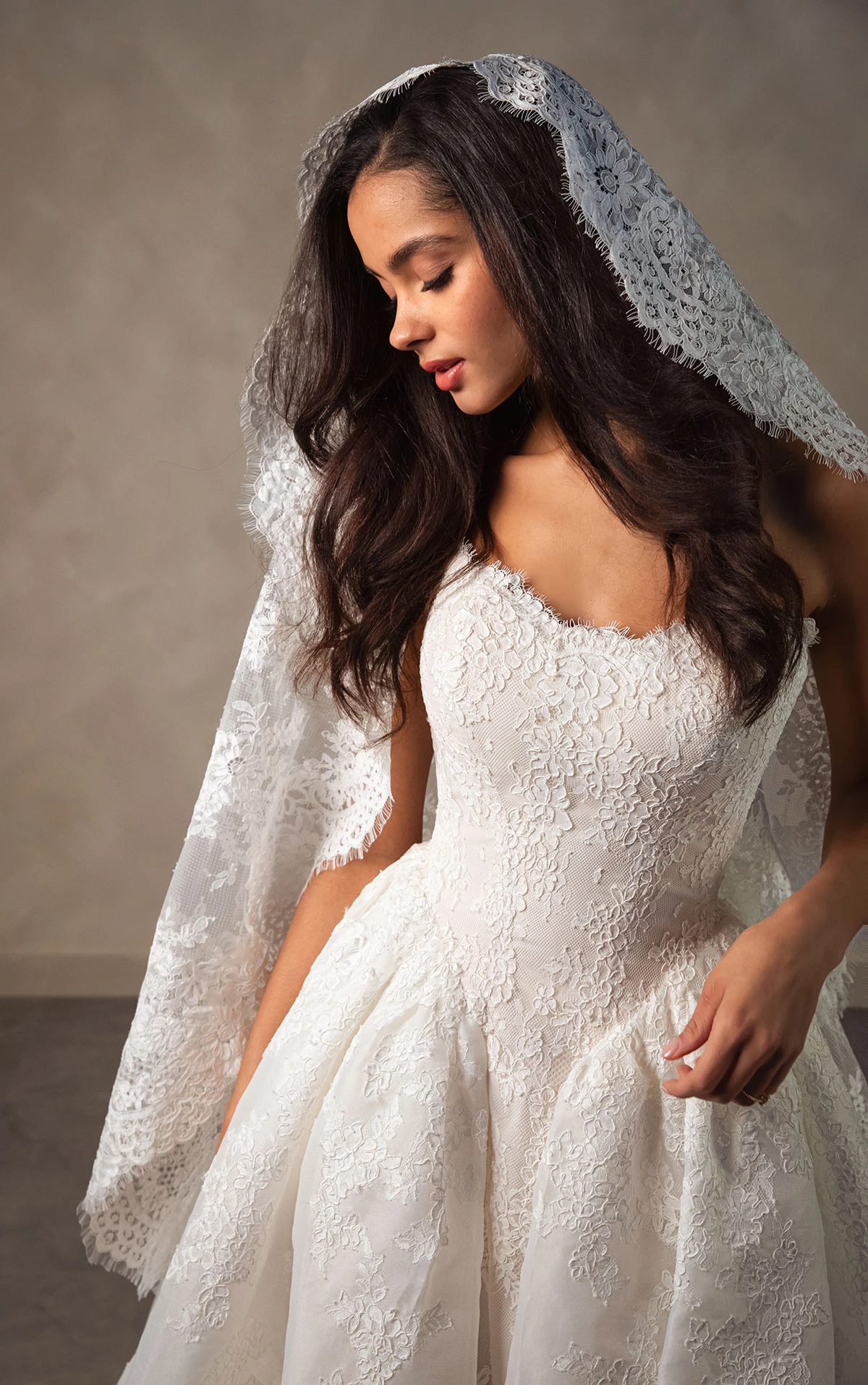 Romantic Lace and Organza Ballgown with Scalloped Sweetheart Neckline